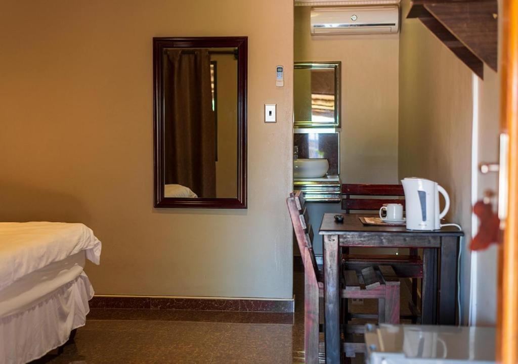 Msc Hotel Otjiwarongo Monitronics Exterior photo