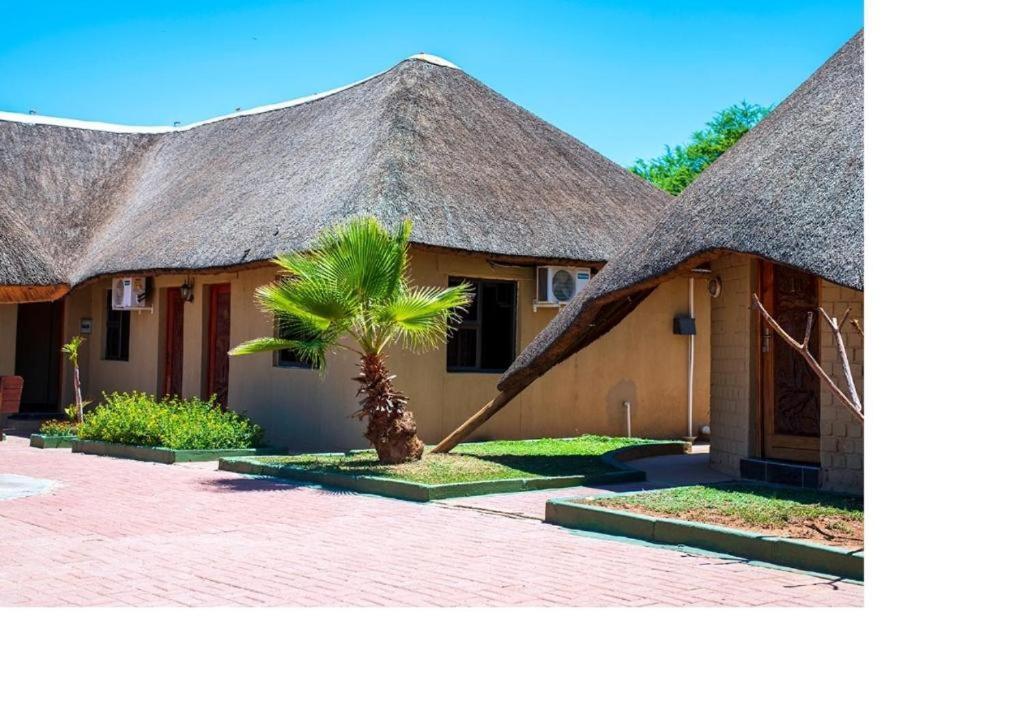 Msc Hotel Otjiwarongo Monitronics Exterior photo